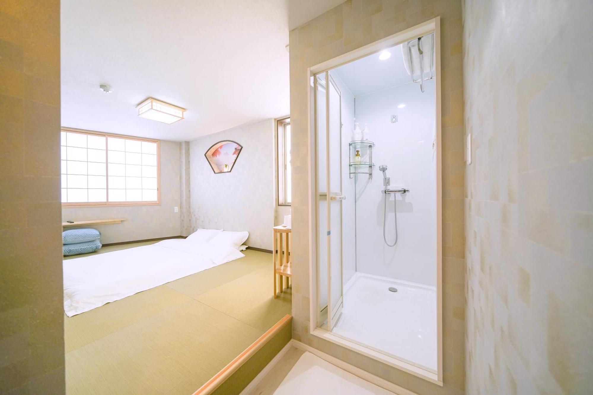 大同 Garden Hotel 오사카 객실 사진